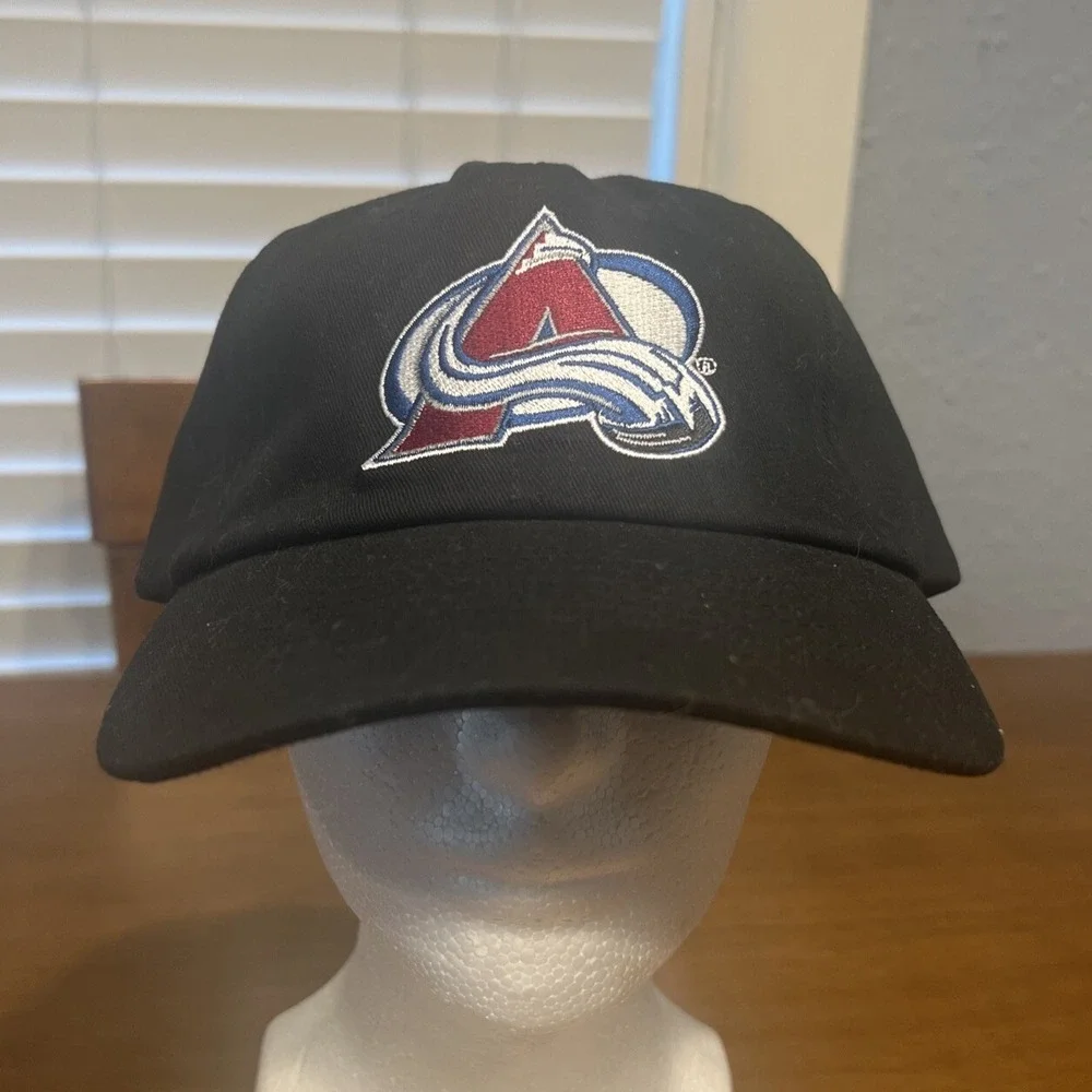 Colorado Avalanche Hockey NHL Altitude Authentics Arena Baseball Cap Strapback